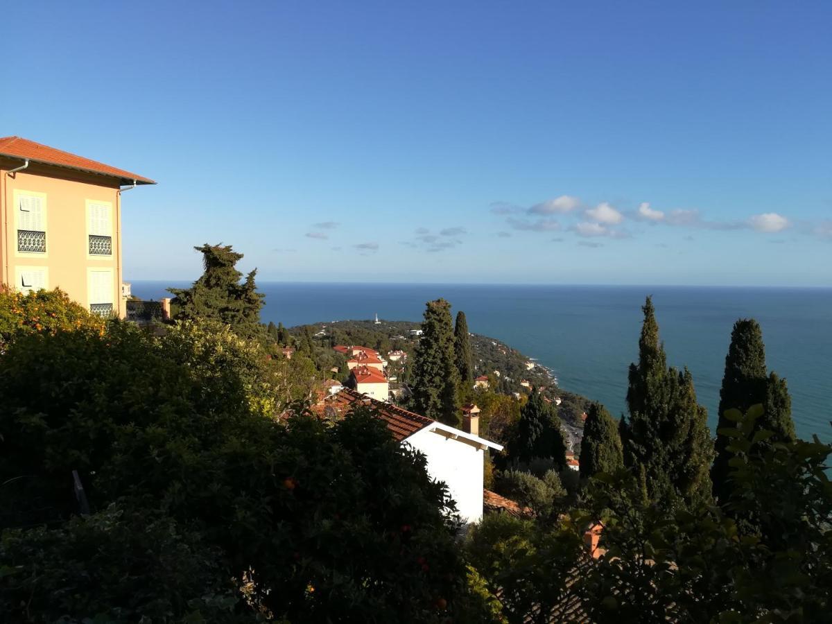 Monaco'S Cottage & Spa ロクブリュヌ＝カップ＝マルタン エクステリア 写真